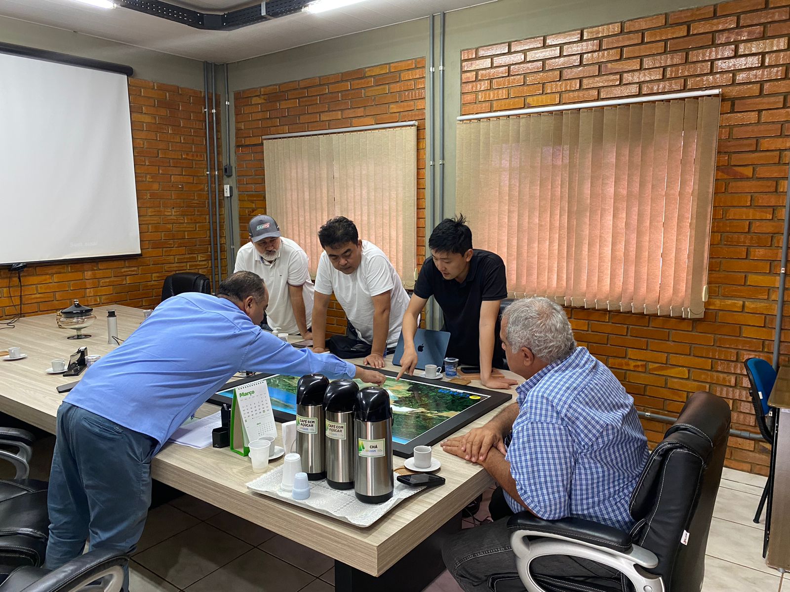 COAPA e maior construtora chinesa discutem investimentos em armazenagem