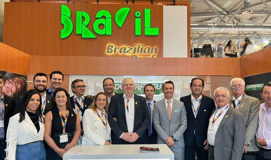 Com apoio do Sistema OCB/TO, Cooperfrigu marca presença na maior feira de alimentos do mundo