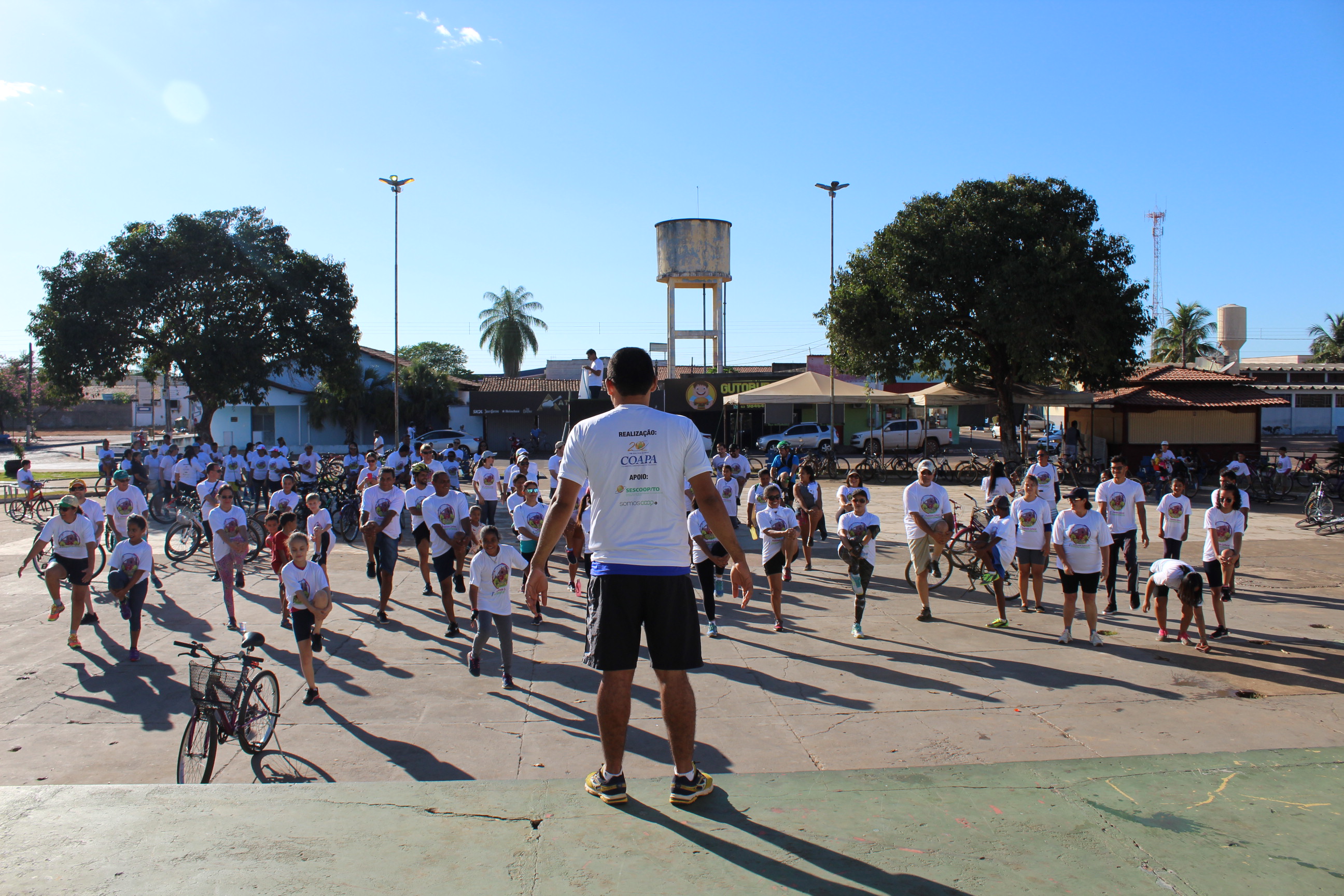 1ª Pedalada Cultural Cooperativista reune 200 ciclistas em tour histórico