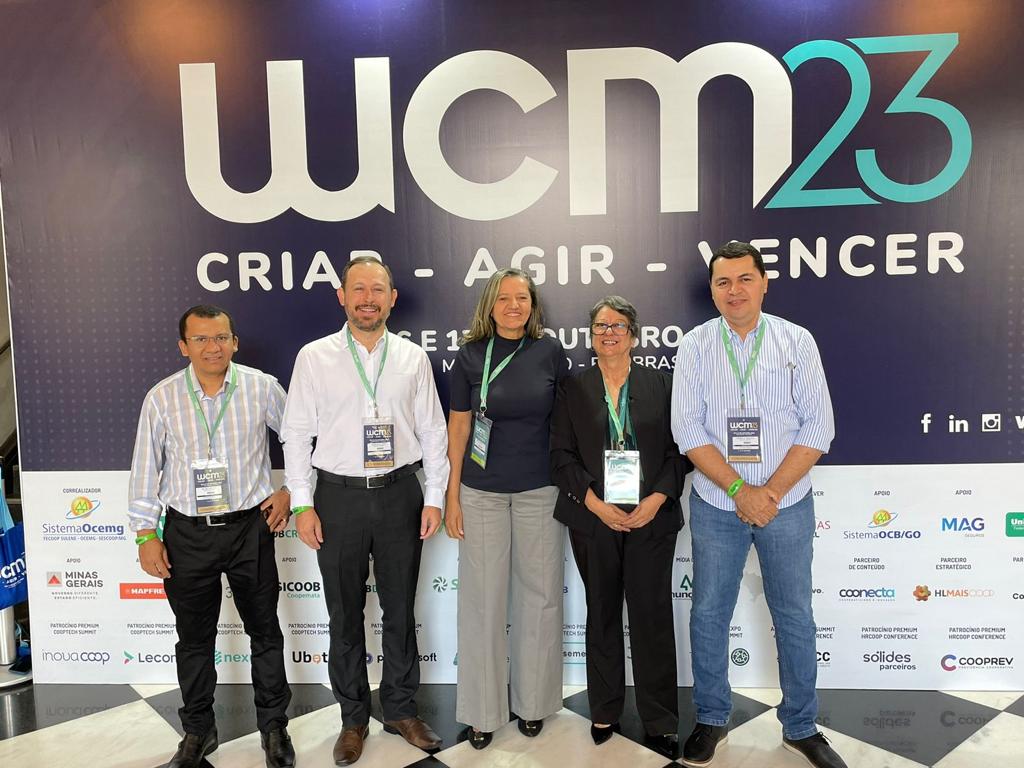 Sicoob Tocantins e Coapa participam de congresso de liderança e estratégia, em Belo Horizonte