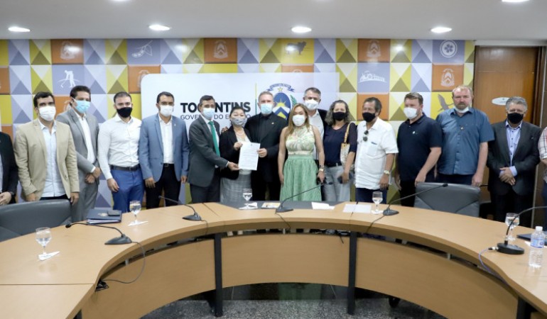 Sistema OCB/TO participa de evento que sancionou a nova lei de Licenciamento Ambiental no Tocantins